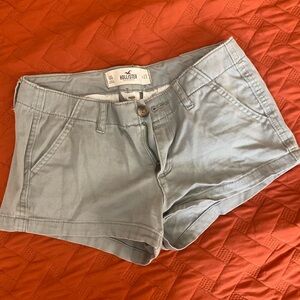 Hollister low rise olive green shorts
